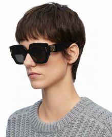 Picture of Loewe Sunglasses _SKUfw55561997fw
